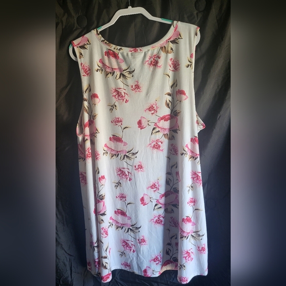 LuLaRoe Kristina Top 3XL - Picture 2 of 5